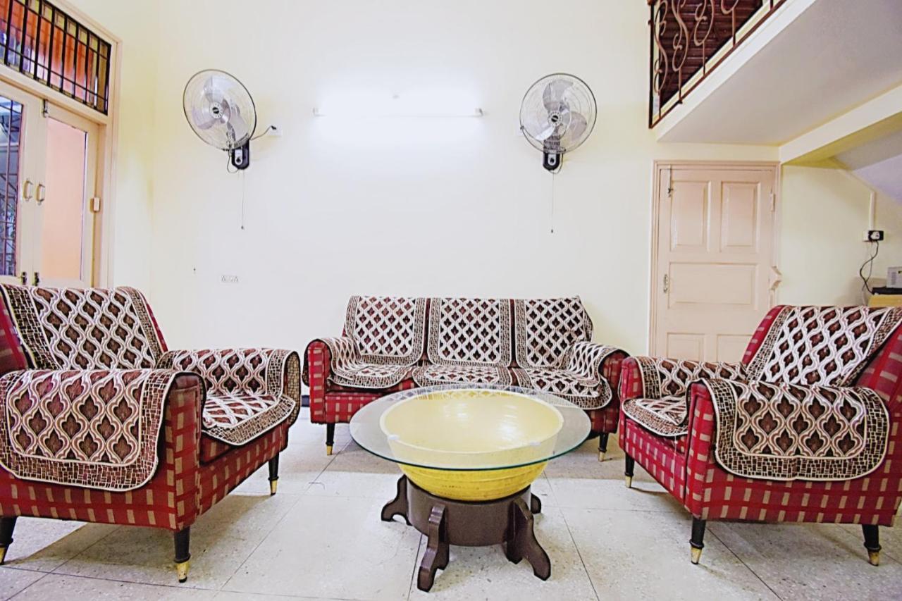 Oyo Retro Residency Hotel Durgápur Kültér fotó