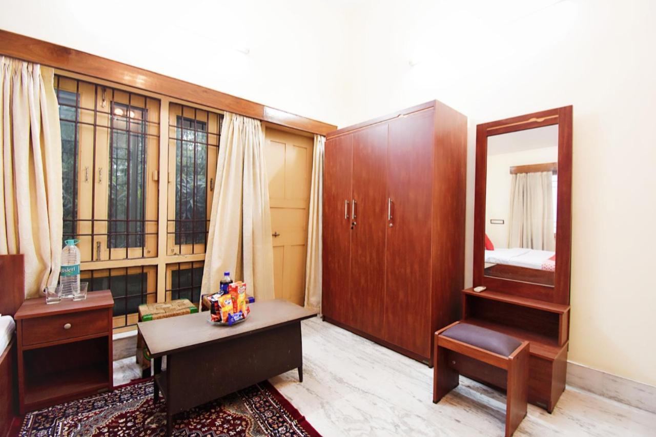 Oyo Retro Residency Hotel Durgápur Kültér fotó