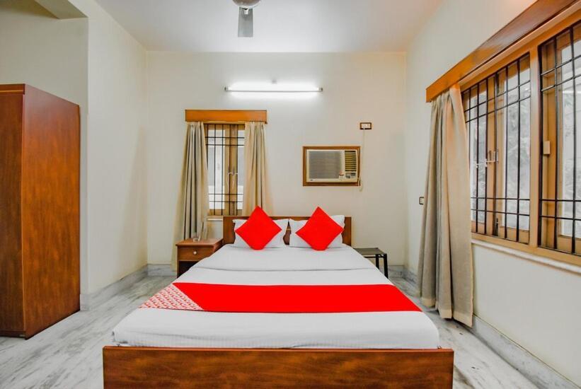 Oyo Retro Residency Hotel Durgápur Kültér fotó